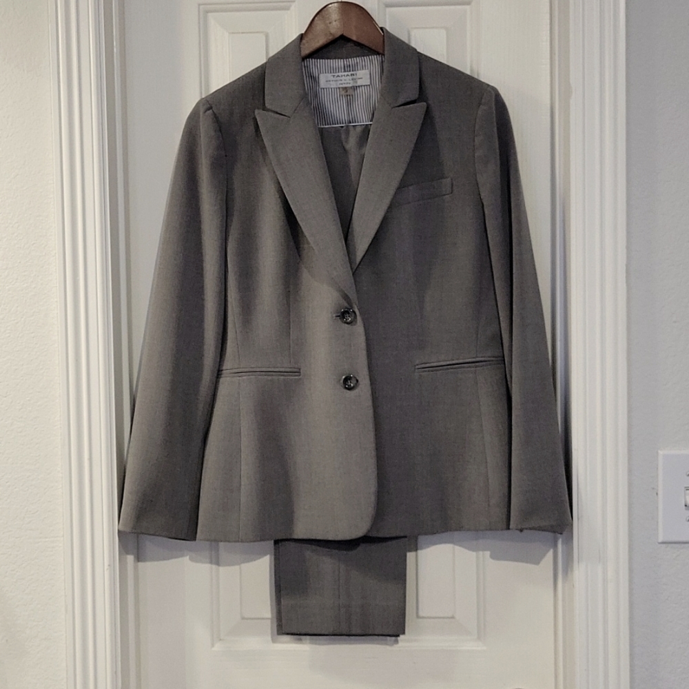 Tahari Petite Pant Suit